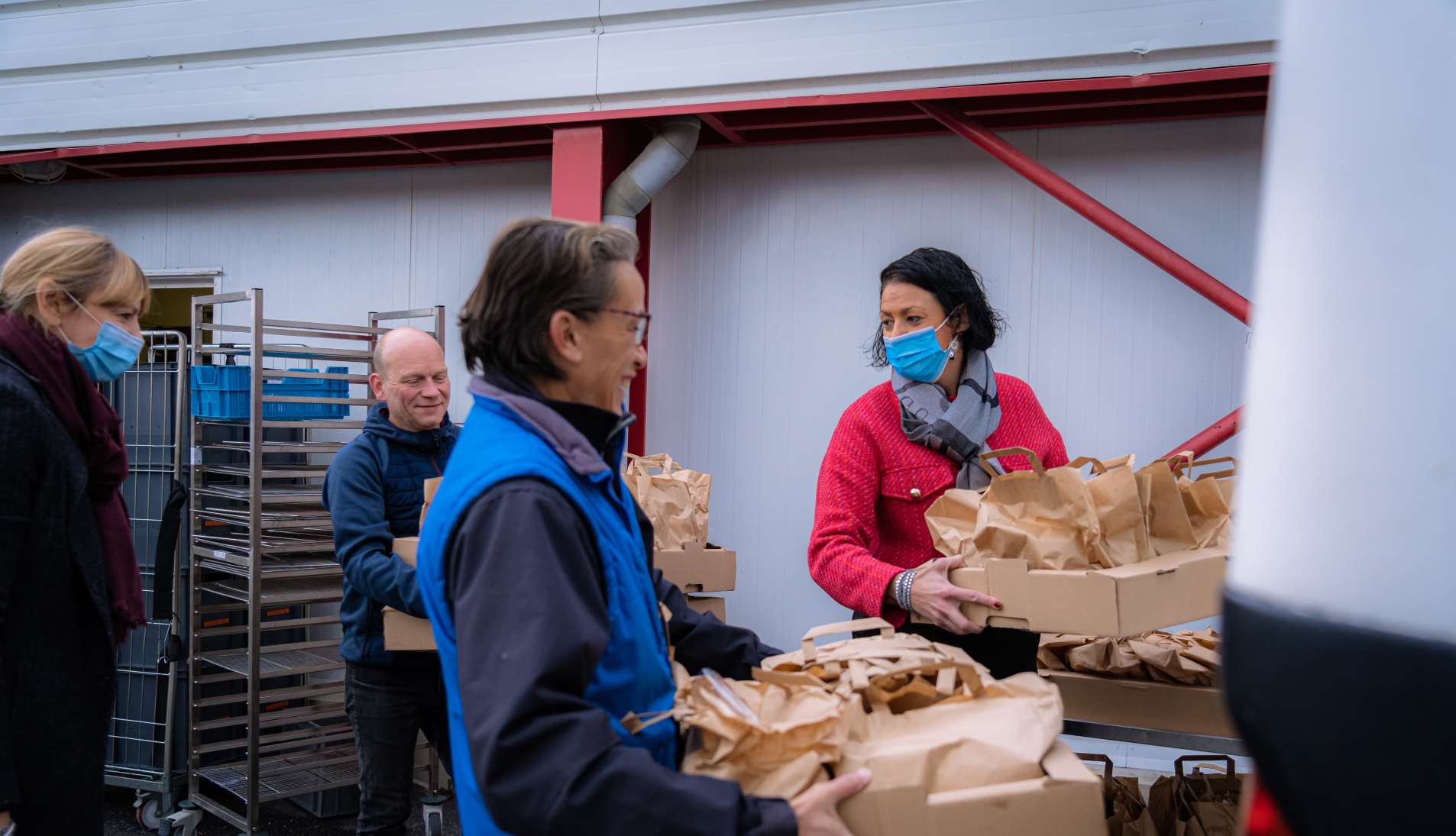 /communiques/covers/ Photo Le Credit Agricole du Nord Est offre  repas 