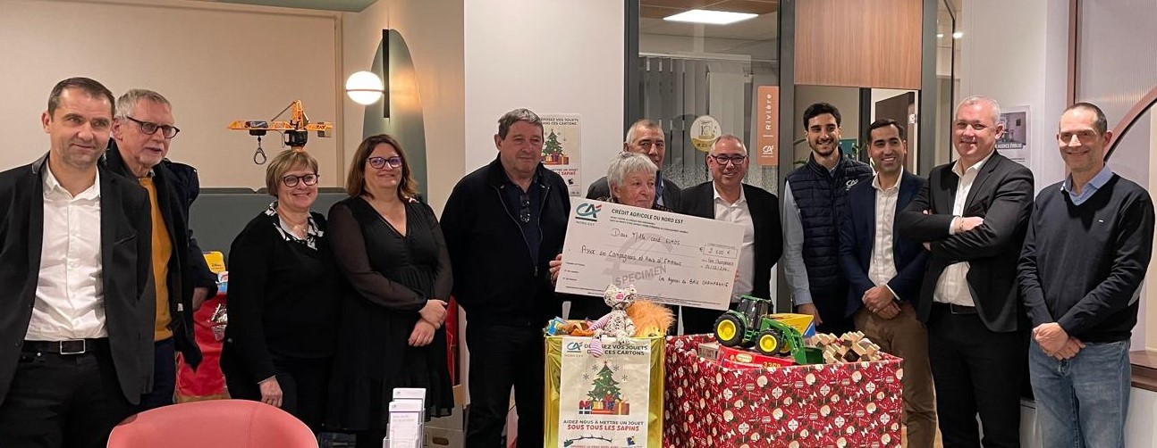 7 caisses locales mobilisees pour la grande vente de noel demmaus a tours sur marne 93f5548e