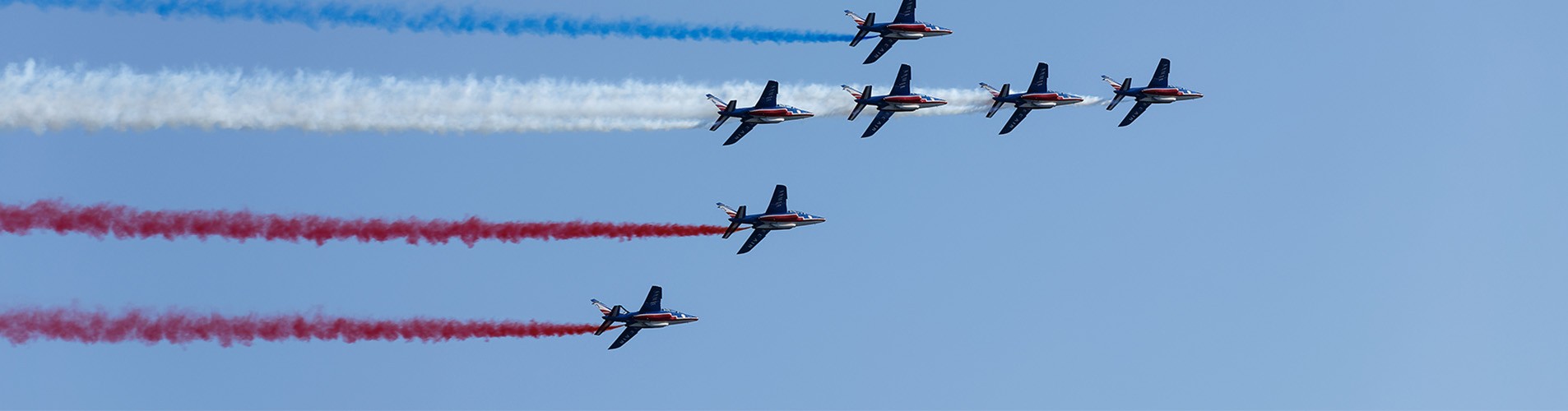 le groupe credit agricole et le ministere des armees et des anciens combattants nouent un partenariat en faveur du personnel de la defense 2cd240c2